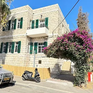 Port - Authentic German Colony חיפה